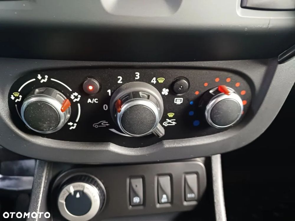 Dacia Duster - 11