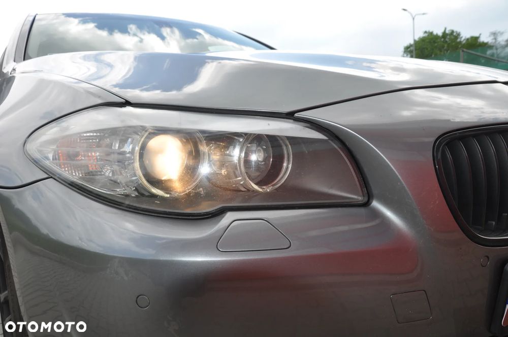 BMW Seria 5 520d Luxury Line - 23