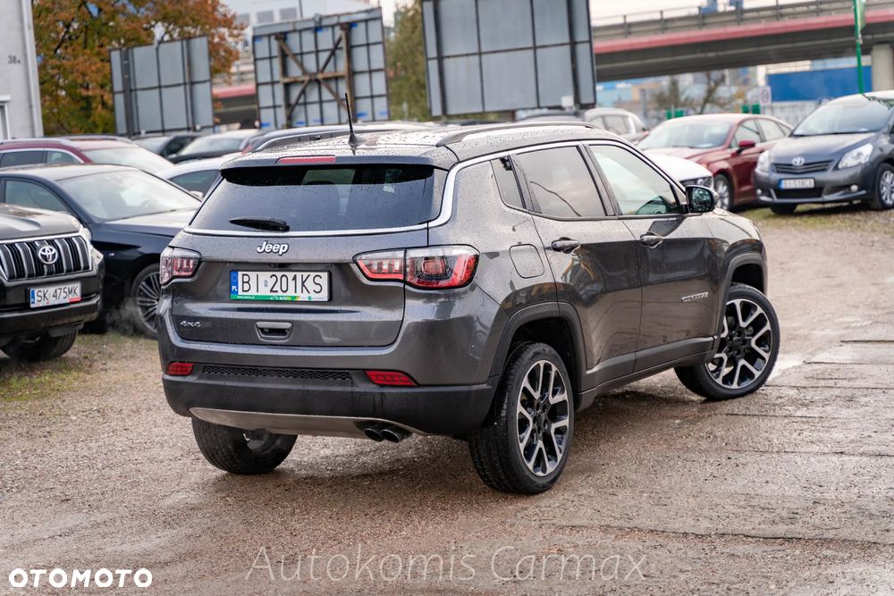 Jeep Compass - 8