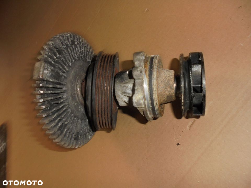 SPRZEGŁO WISKOTYCZNE WISKOZA BMW E34 2.5 TDS - 1