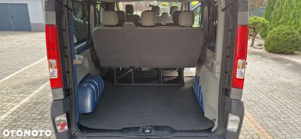 Opel Vivaro - 16