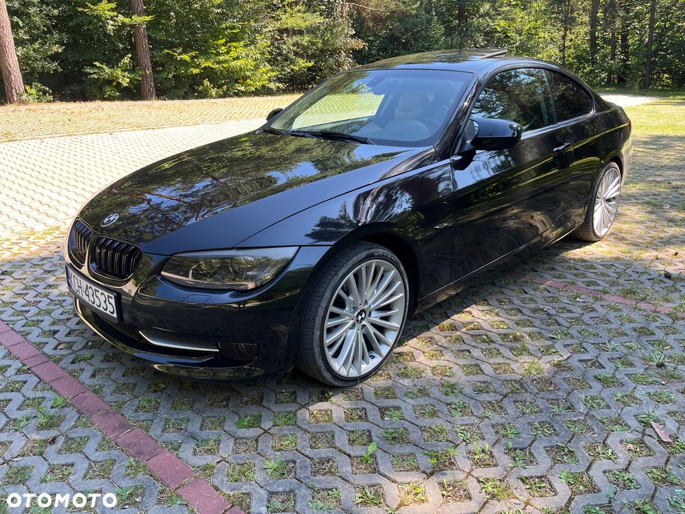 BMW Seria 3 320i - 13
