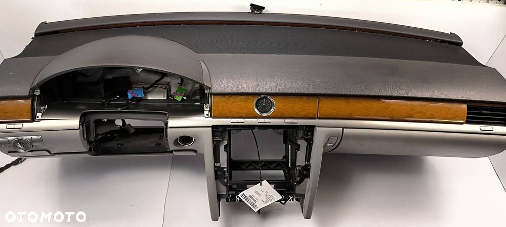 DESKA KOKPIT VOLKSWAGEN PHAETON II LIFT NIE LONG - 1