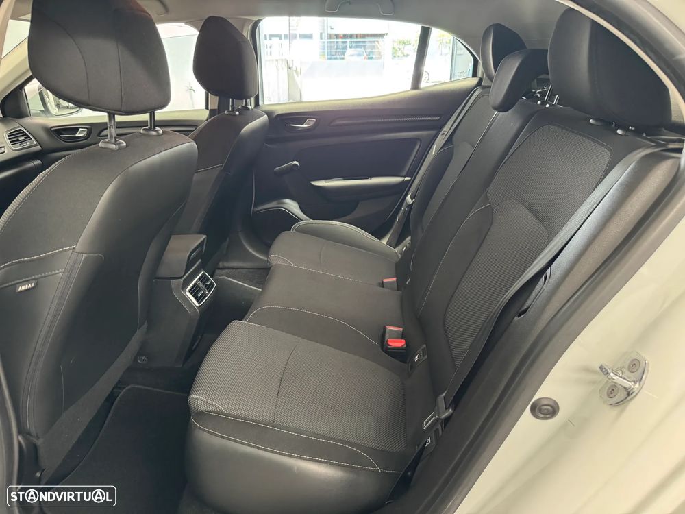 Renault Mégane 1.5 dCi Confort - 25