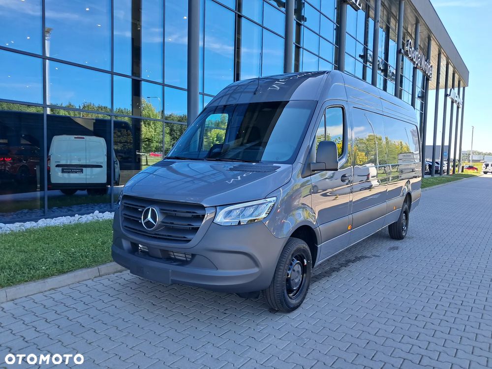Mercedes-Benz Sprinter 319 CDI Furgon PRO długi 4325 mm L3H2 - 2
