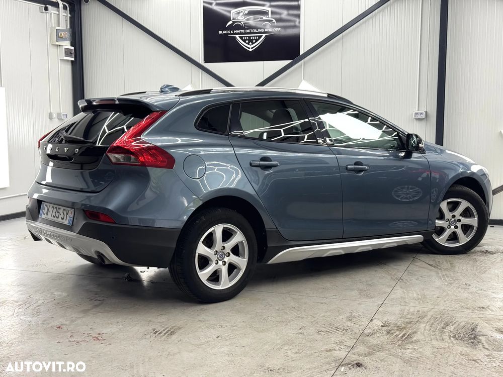Volvo V40 D3 Geartronic Momentum - 8