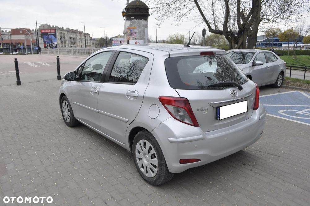 Toyota Yaris 1.33 Luna Start - 4