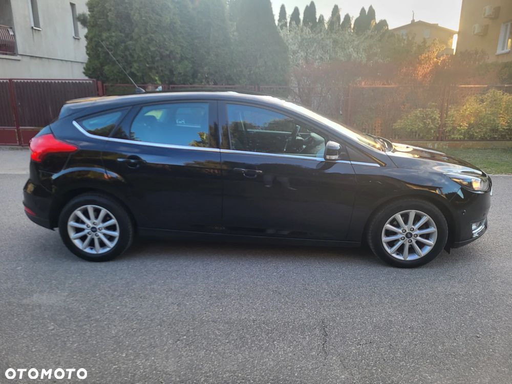 Ford Focus 1.0 EcoBoost Titanium - 6