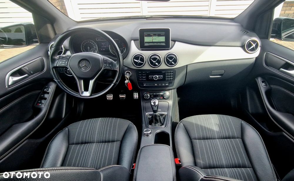 Mercedes-Benz Klasa B 180 BlueEFFICIENCY Edition Style - 8