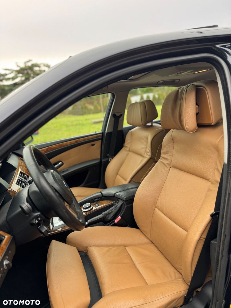 BMW Seria 5 - 22
