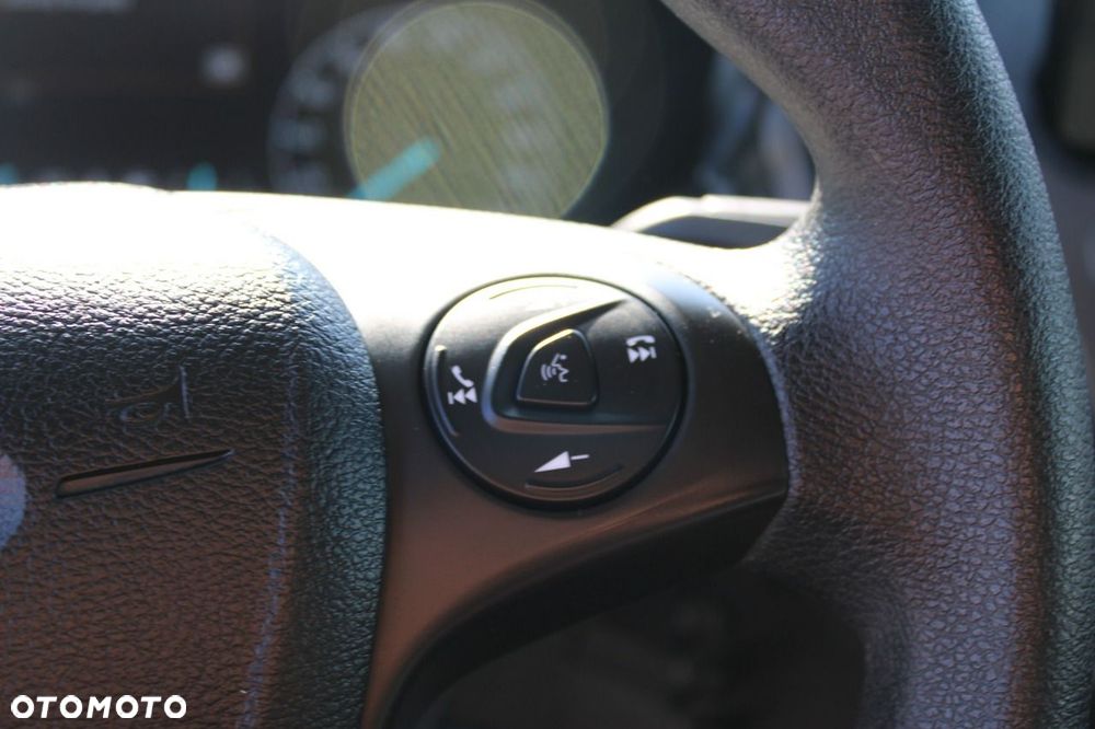 Ford Transit Connect - 18