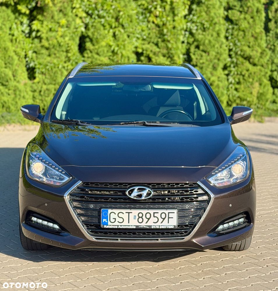 Hyundai i40 Kombi 1.7 CRDi Premium - 8