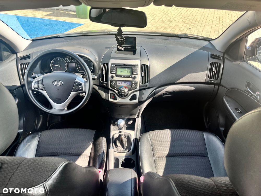 Hyundai i30 2.0 Premium - 20