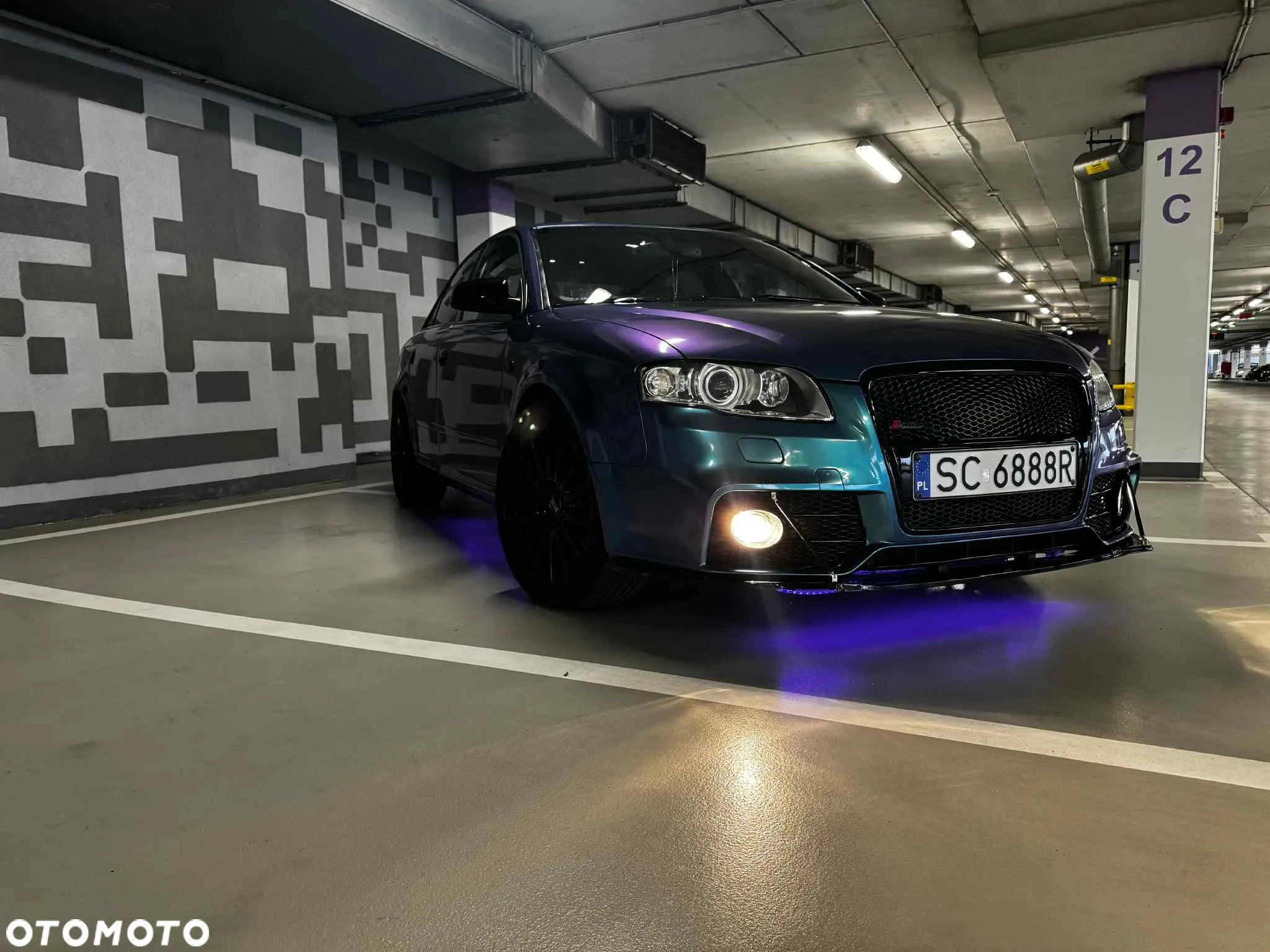 Audi A4 2.0T FSI Quattro - 6