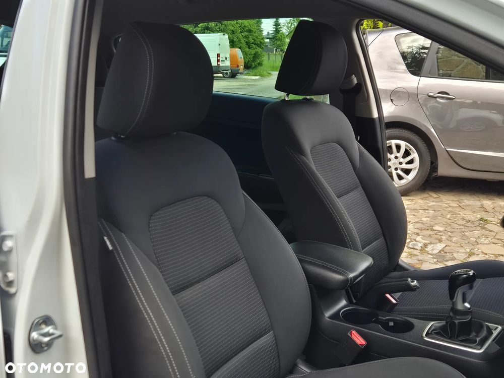 Kia Sportage 1.6 GDI L Business Line Plus 2WD - 25