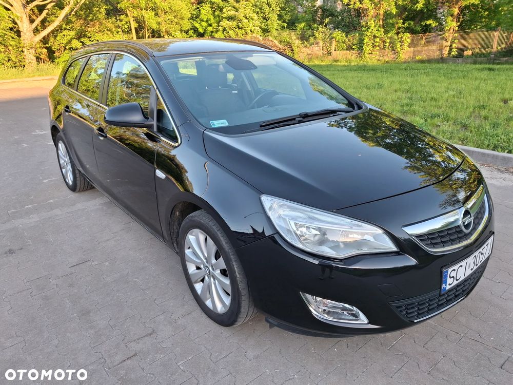 Opel Astra 1.4 T Sport - 24