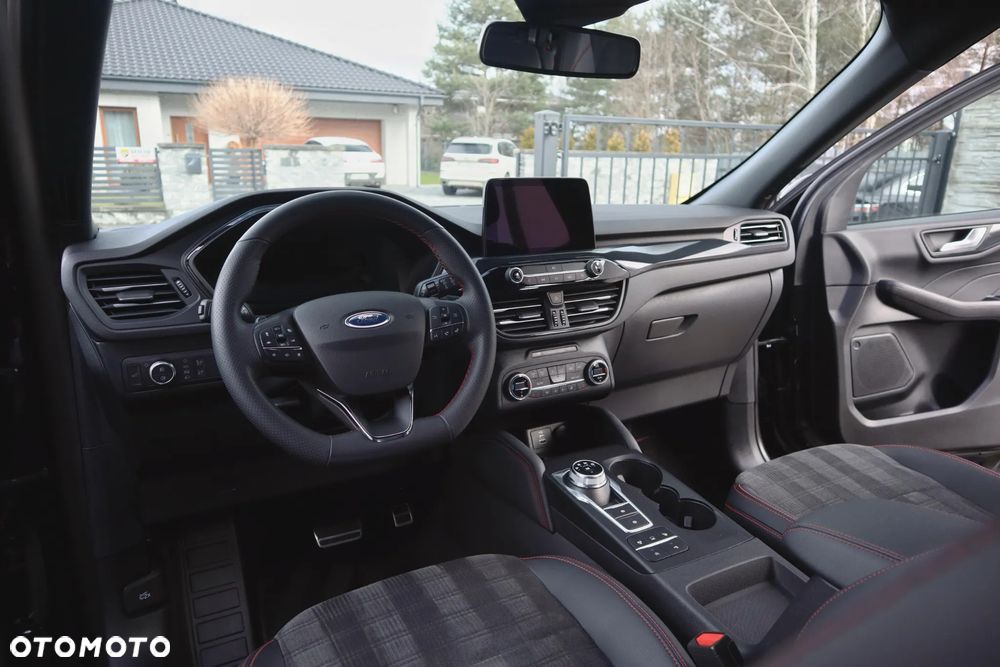 Ford Kuga 2.0 EcoBlue 4x4 ST-LINE X - 20