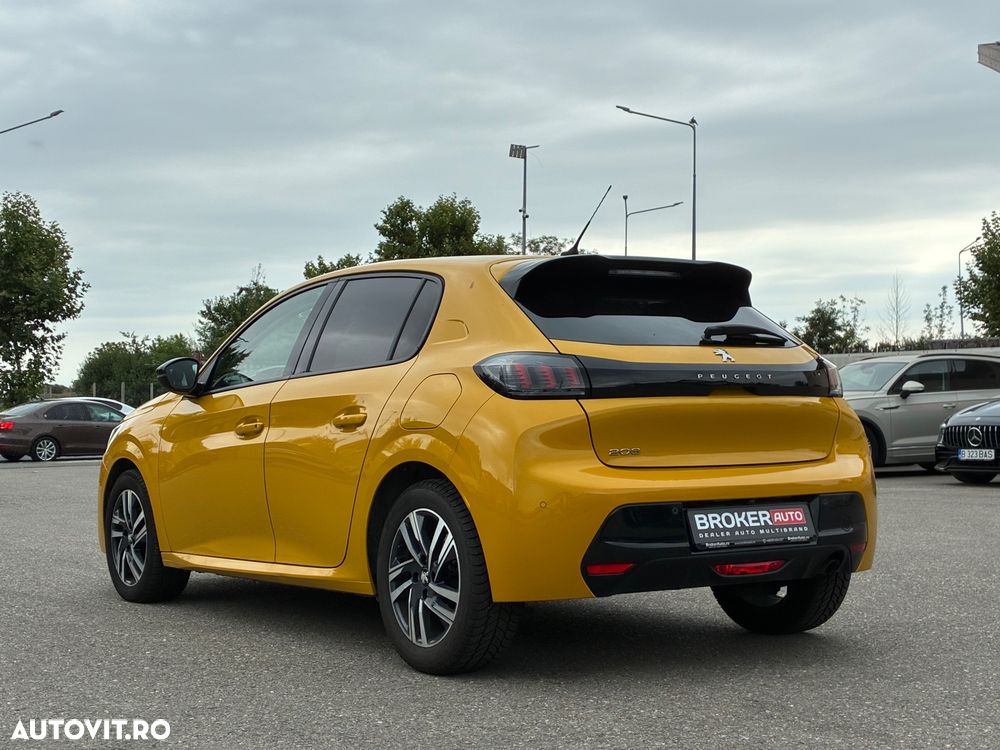 Peugeot 208 1.2 L PureTech STT EAT8 Allure Pack - 8