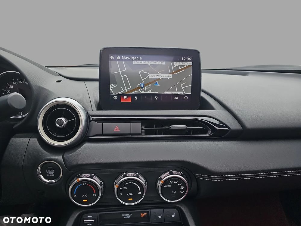 Mazda MX-5 SKYACTIV-G 2.0 100th Anniversary - 16