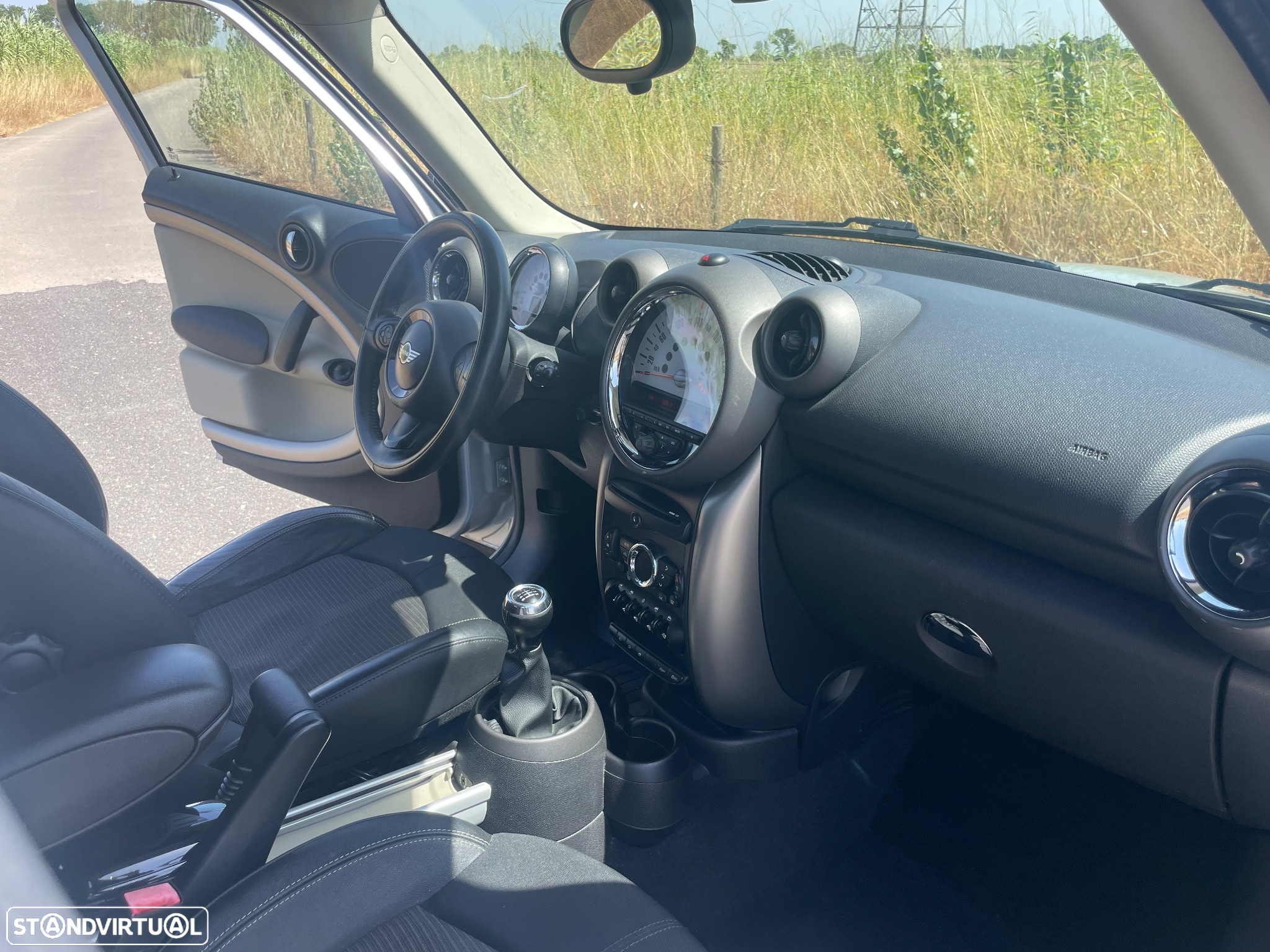 MINI Countryman Cooper D - 14