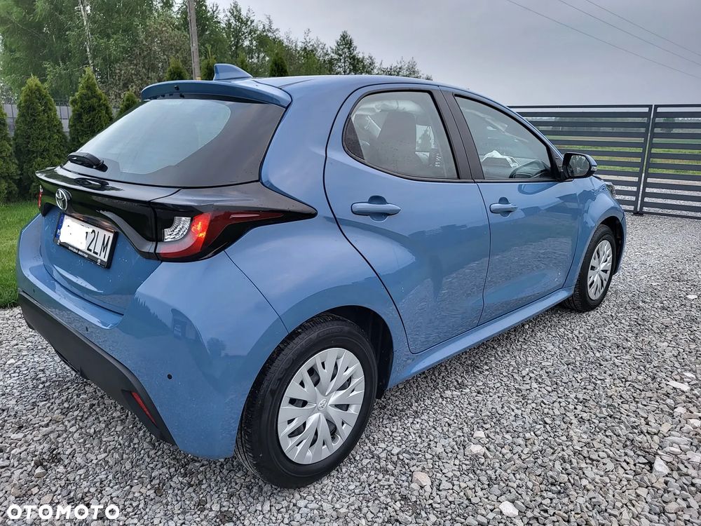 Toyota Yaris 1.5 Comfort - 24
