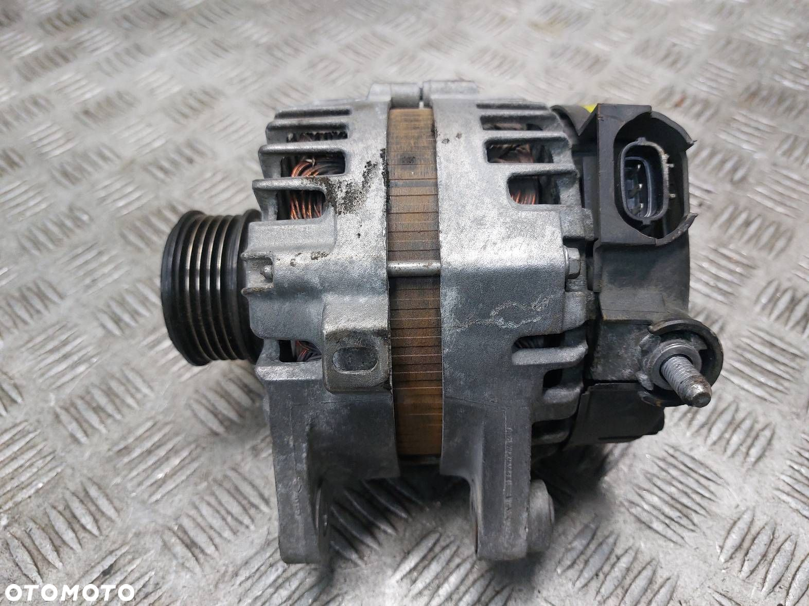 ALTERNATOR KIA CEED II 1.6 CRDI 37300-2A850 - 4