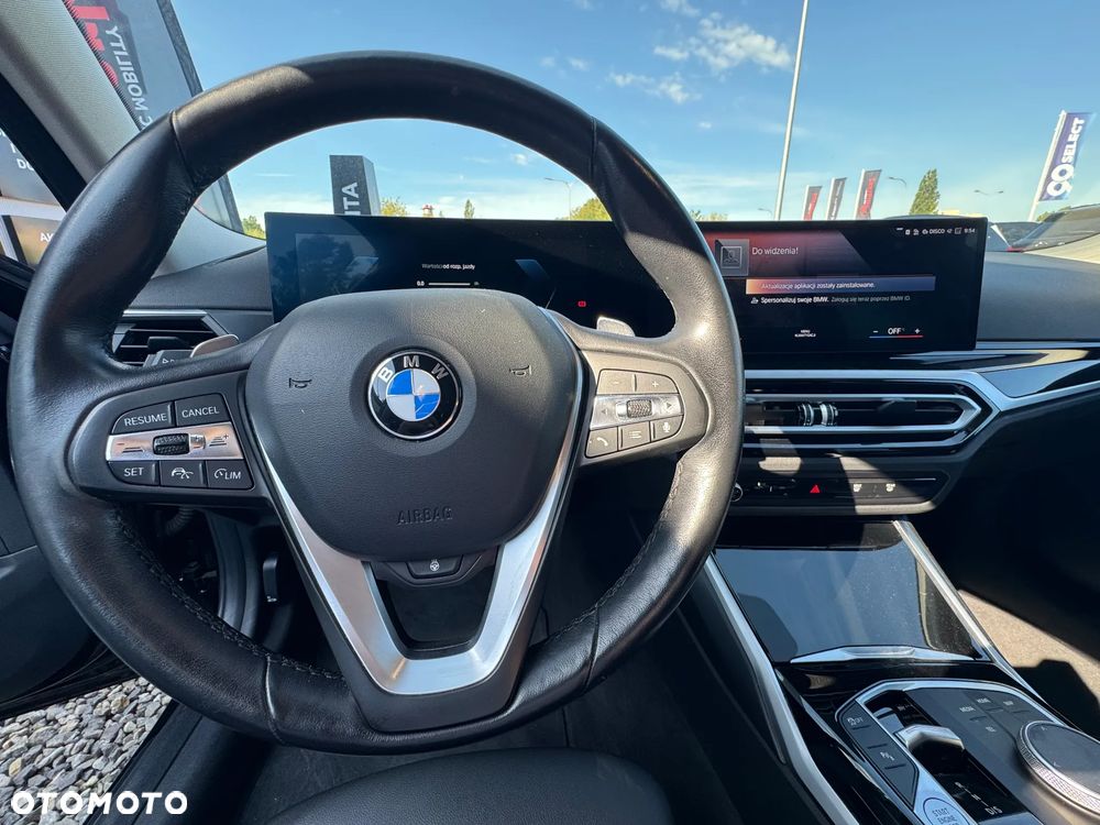 BMW Seria 3 318d MHEV - 14