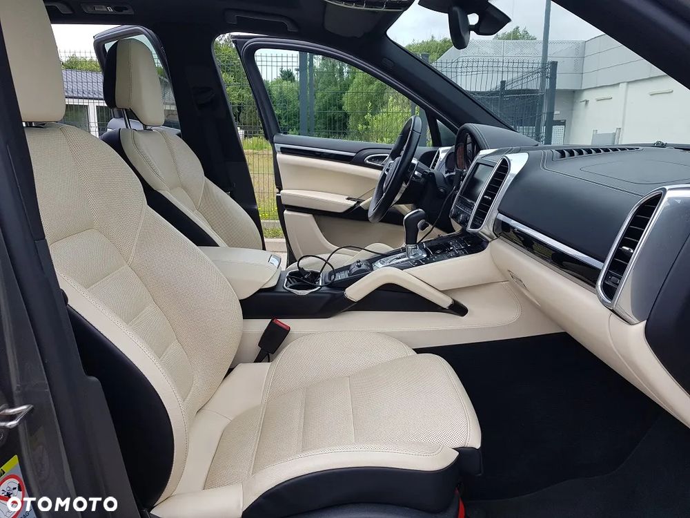 Porsche Cayenne S Diesel - 19