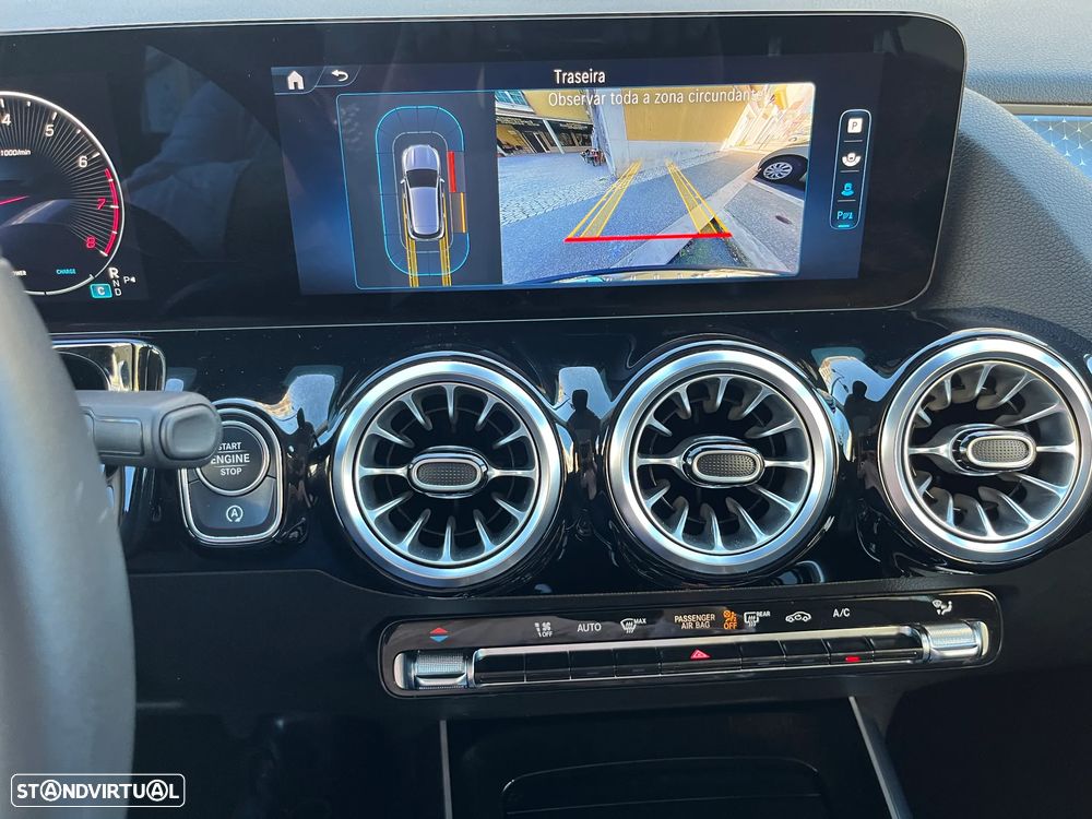 Mercedes-Benz GLA 200 AMG Line - 22