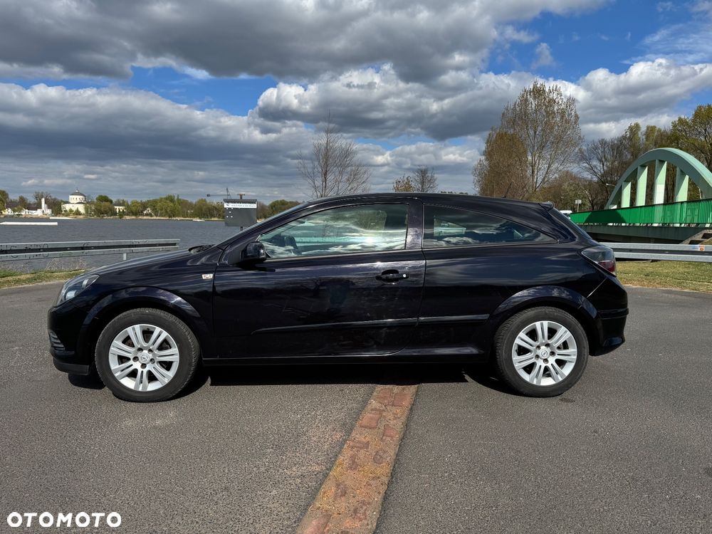 Opel Astra 1.8 Automatik Cosmo - 2