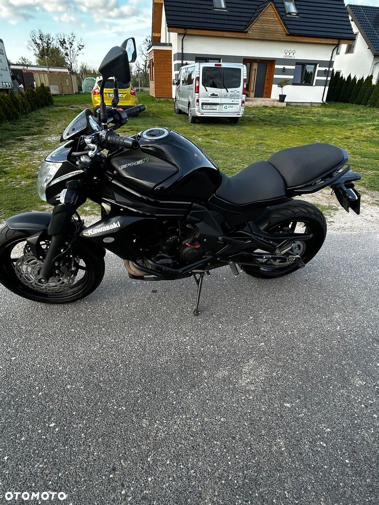 Kawasaki ER - 8
