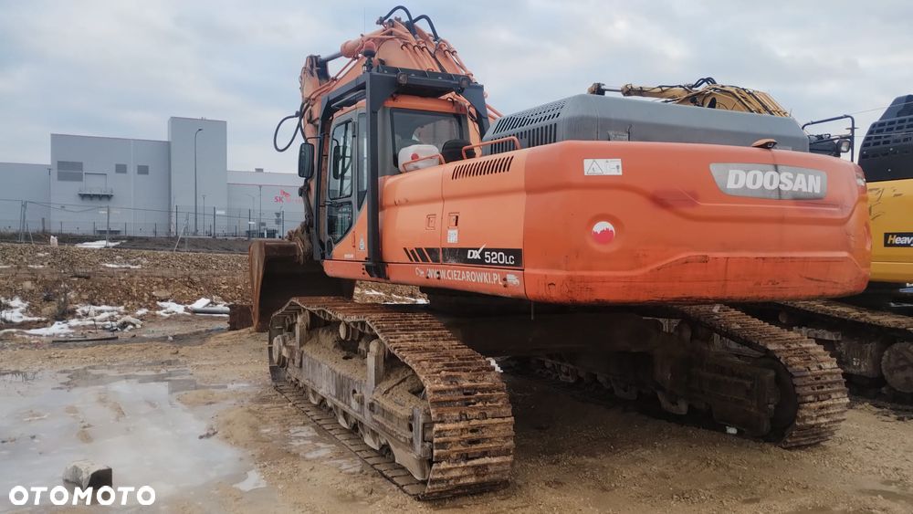 Doosan DX520 - 4