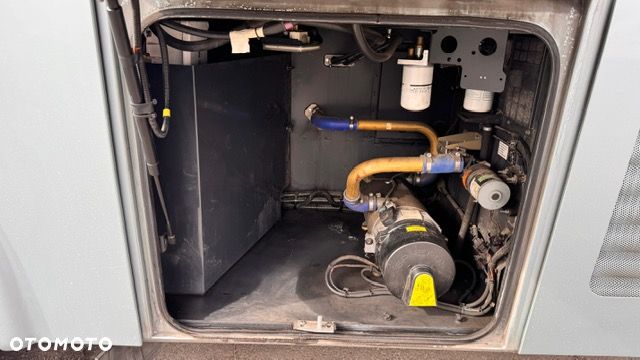 Irisbus Recreo / Crossway / 55 miejsc / euro 5 / Cena: 79000 zł netto - 7