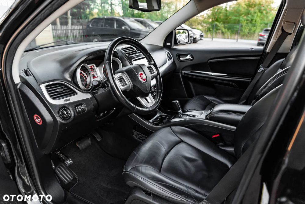 Fiat Freemont 2.0 Multijet 16V DPF Automatik Allrad Lounge - 17