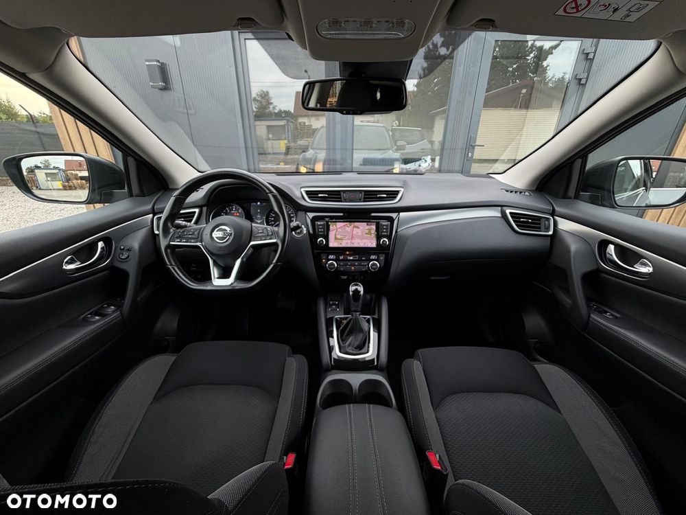 Nissan Qashqai 1.3 DIG-T N-Connecta DCT - 26