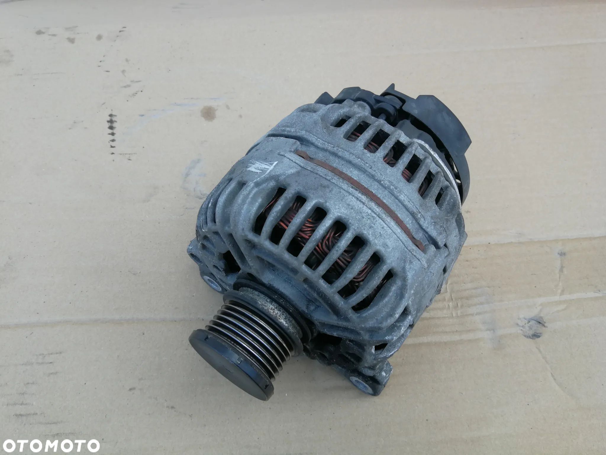 Audi A4 B8 A5 alternator 03G903016E 2.0TDI CR - 1