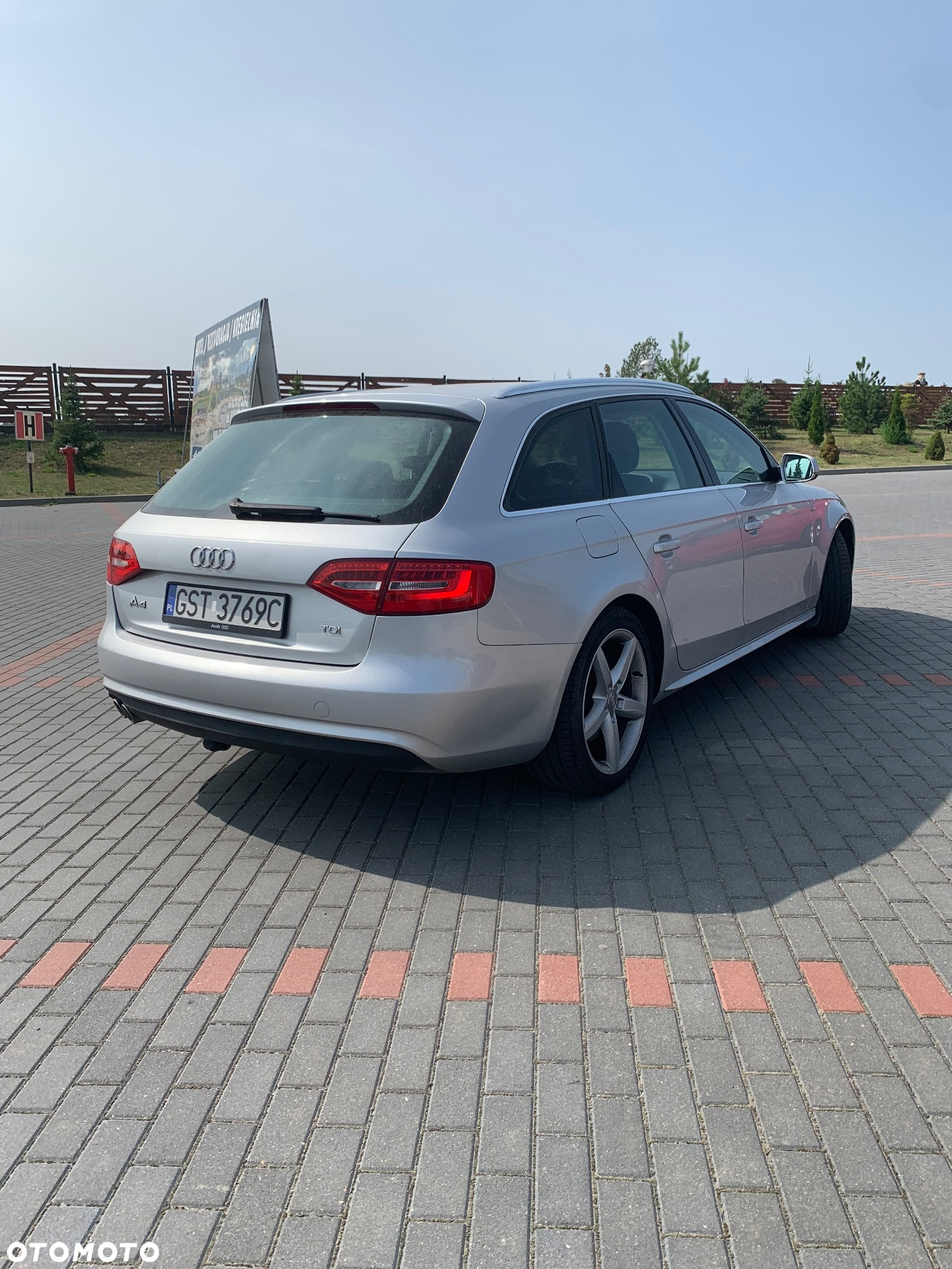Audi A4 Avant 2.0 TDI - 7