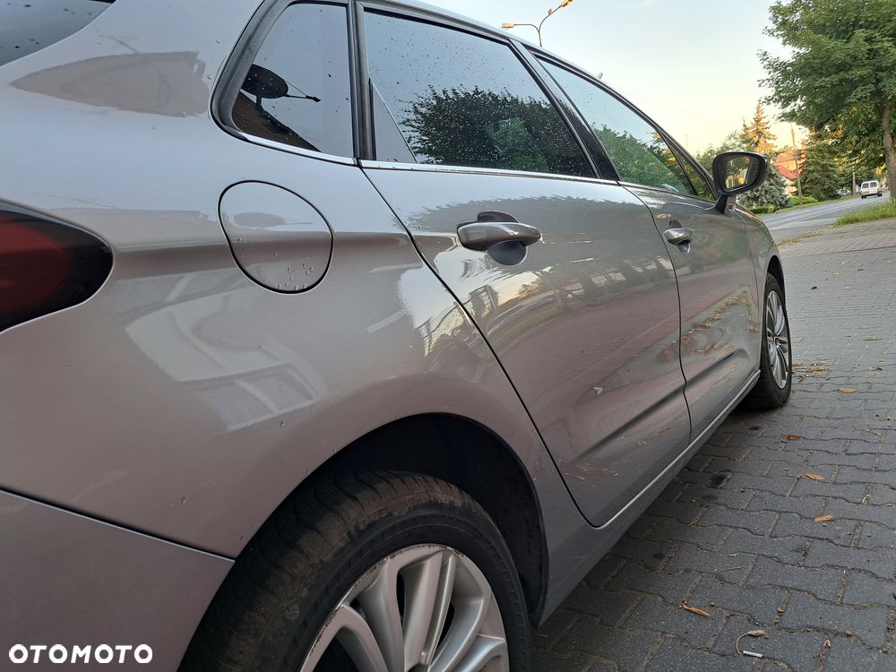 Citroën C4 - 12