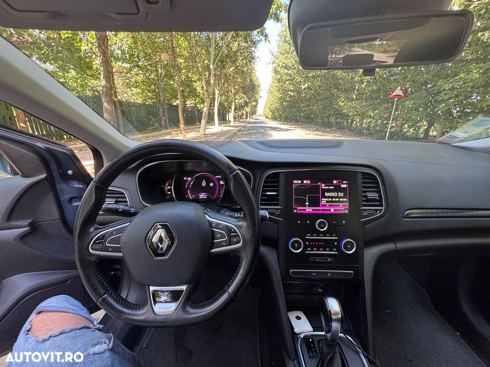 Renault Megane ENERGY dCi EDC Intens - 8