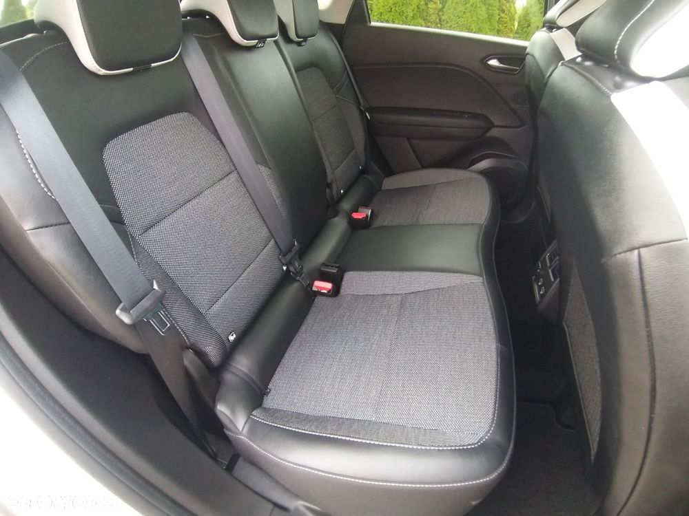 Renault Captur - 10