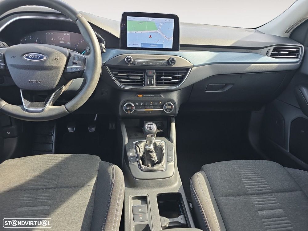 Ford Focus 1.0 EcoBoost Active - 11