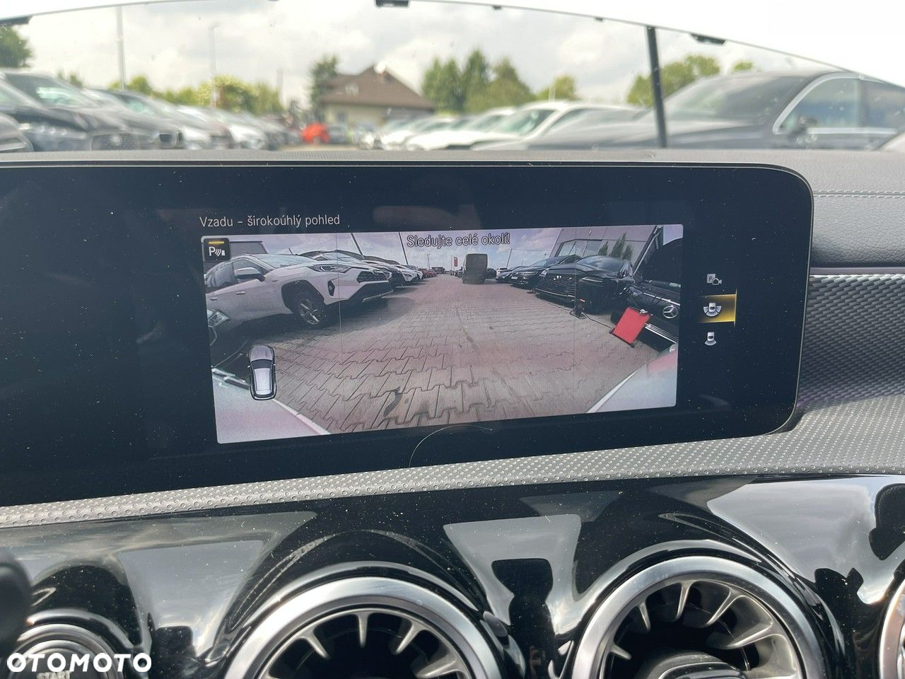 Mercedes-Benz CLA 200 d Shooting Brake 8G-DCT - 10
