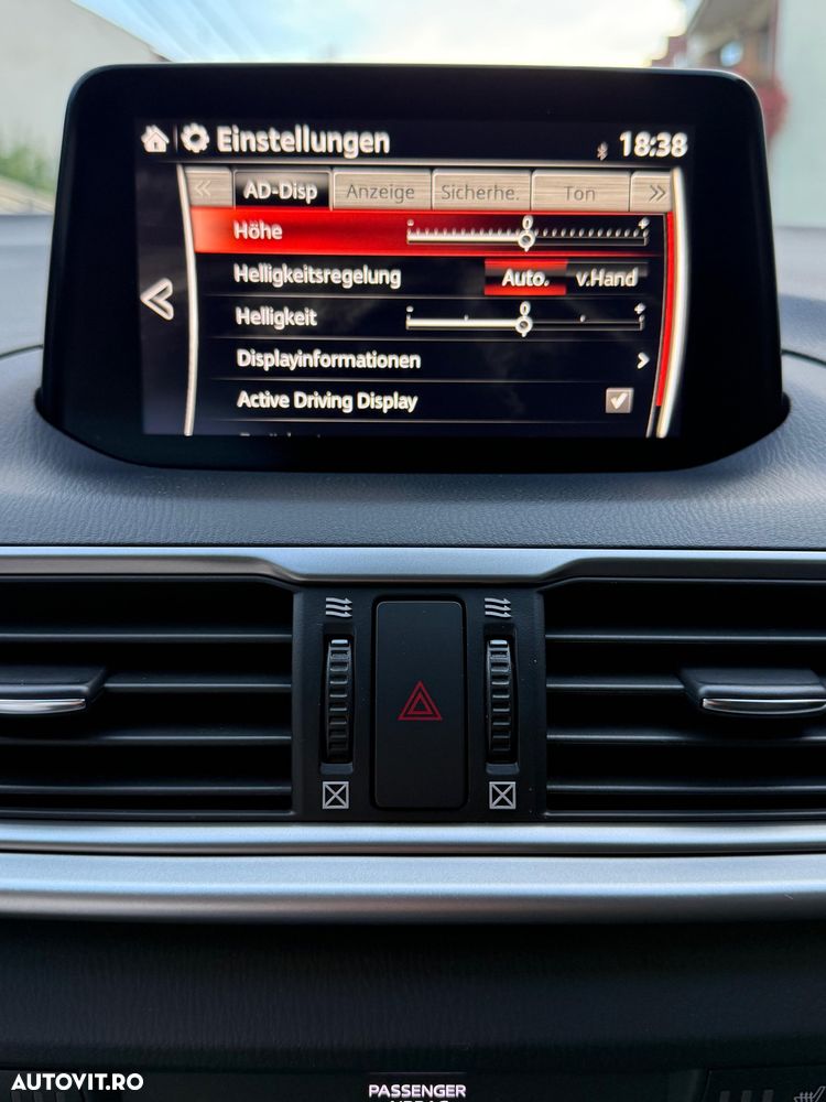 Mazda 3 SKYACTIV-G 120 Exclusive-Line - 36