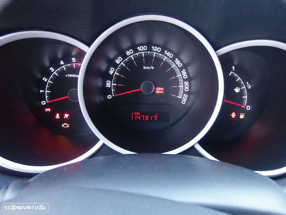 Kia Venga 1.6 CRDi 128 Dream-Team Edition - 18