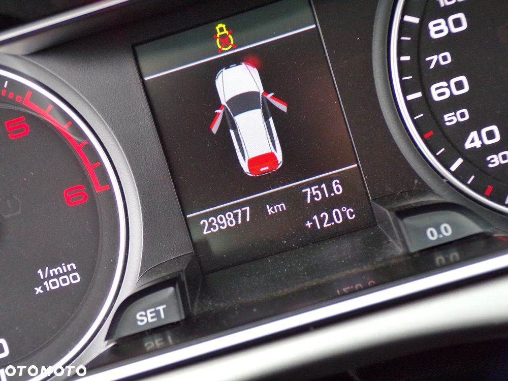 Audi A4 Avant 2.0 TDI DPF Ambition - 19