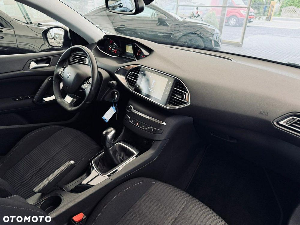 Peugeot 308 - 22