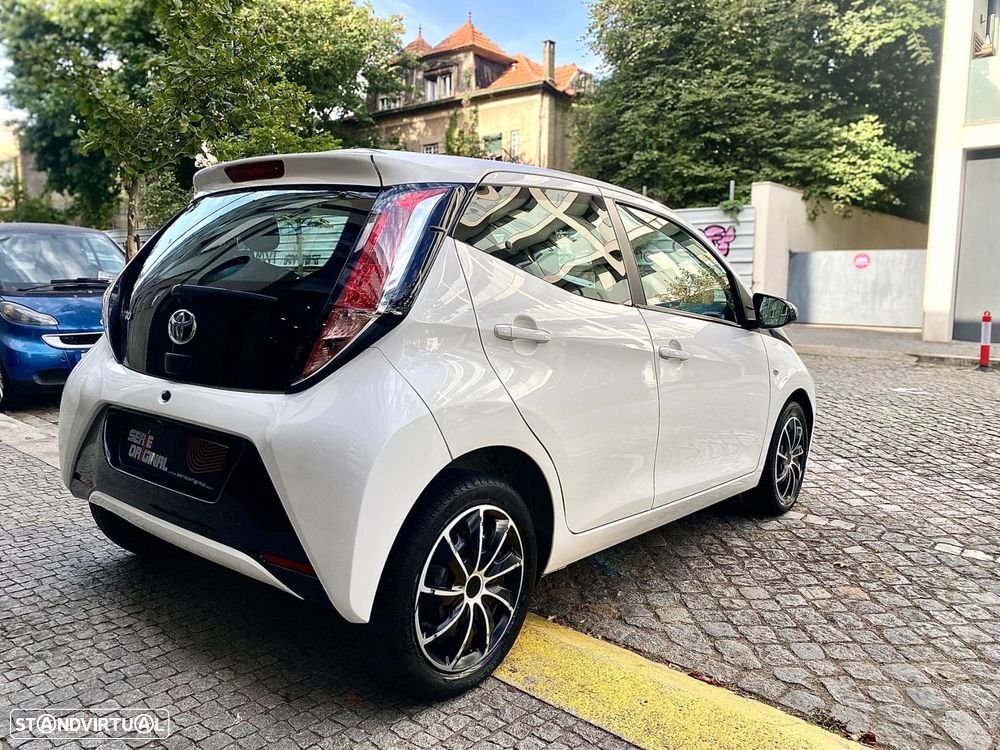 Toyota Aygo 1.0 X-Cite - 8
