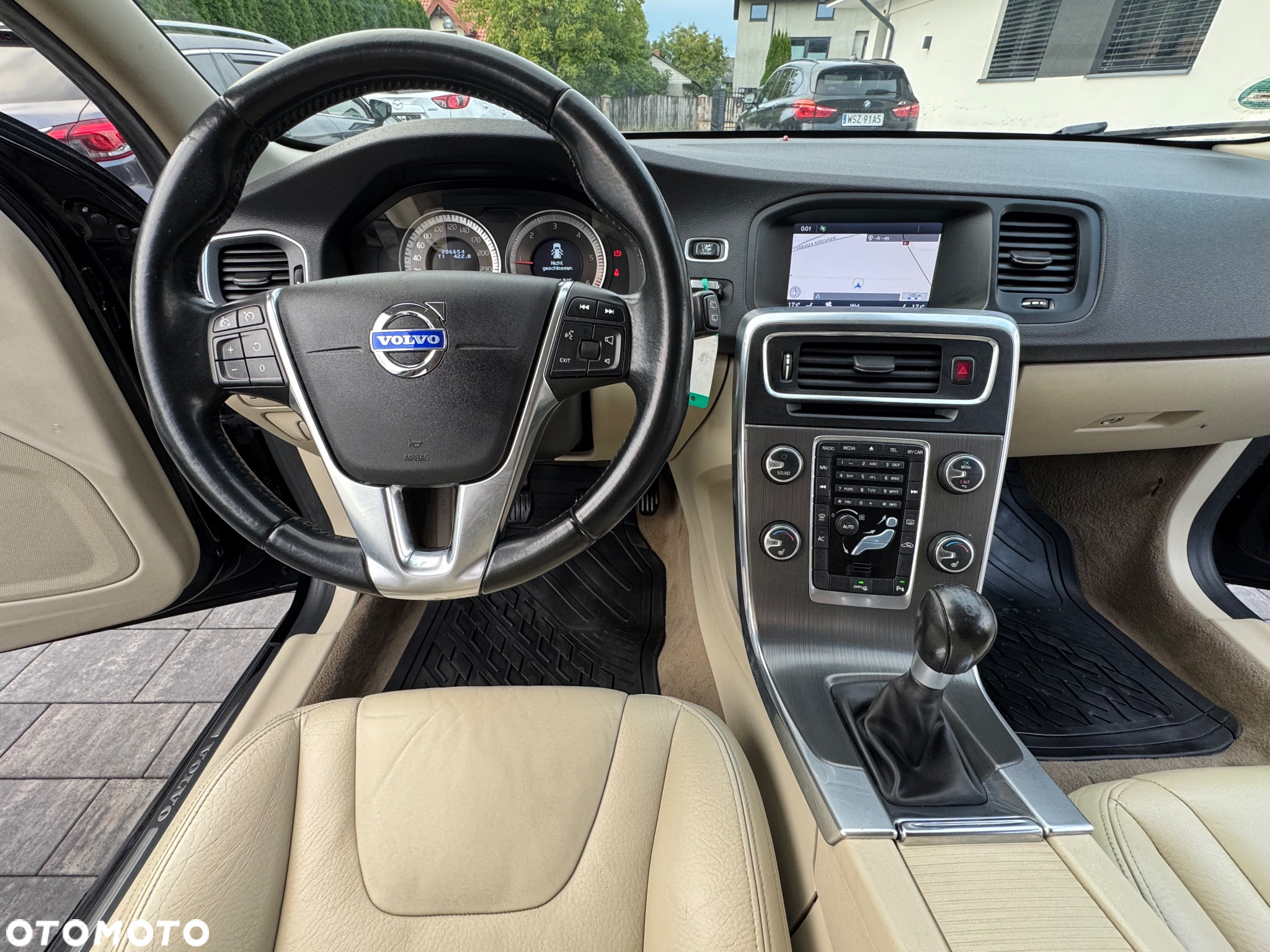 Volvo V60 D2 Summum - 30