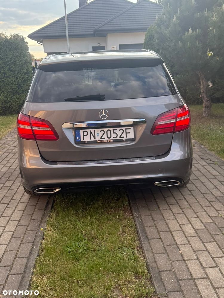 Mercedes-Benz Klasa B 180 (CDI) d 7G-DCT AMG Line - 8