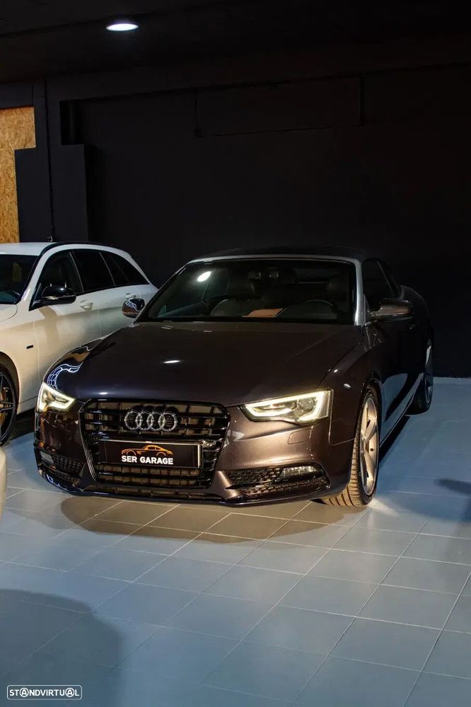 Audi A5 Cabrio 2.0 TDi Multitronic S-line - 1